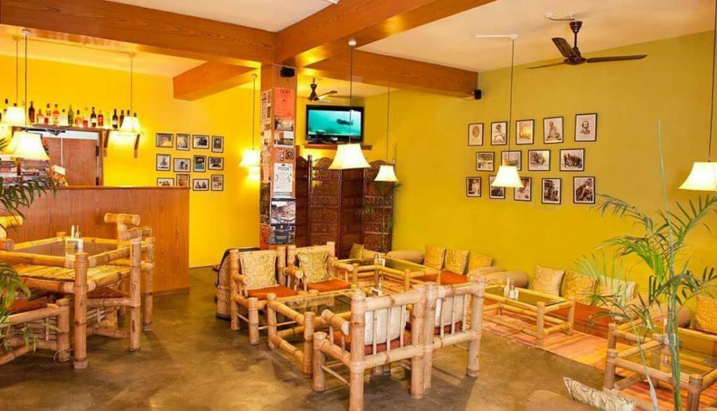 مايالي Drifter'S Inn & Cafe المظهر الخارجي الصورة